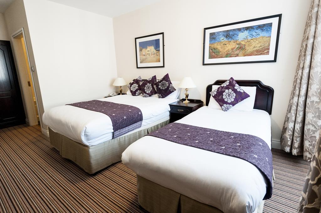 Hotel Munster Arms